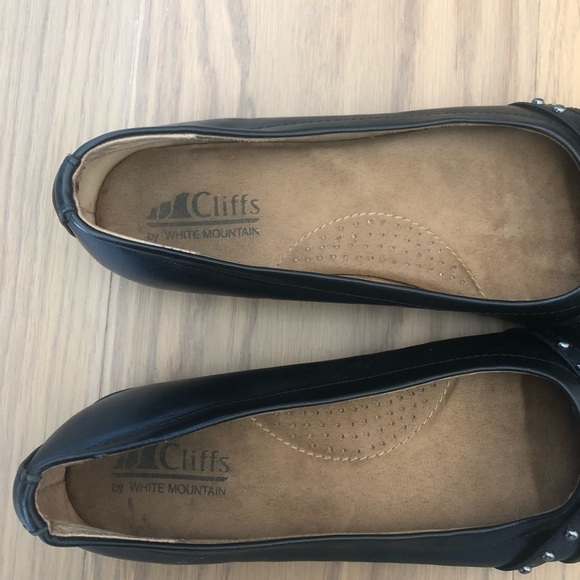 Cliffs by white mountain Hendrix Black leather flats round toe size 7.5 - Picture 4 of 9